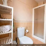 Apolonia, Daire La Fresneda