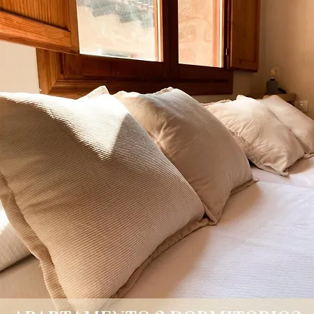 Apolonia, Apartamento