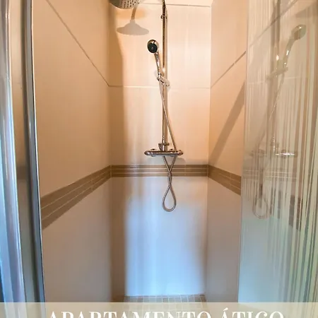 Apartman Apolonia, *