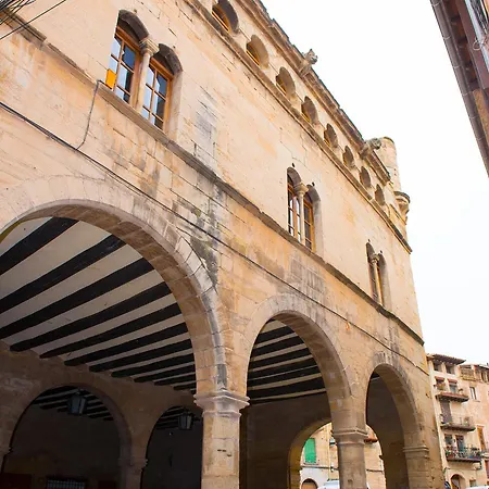 Apolonia, Apartamento