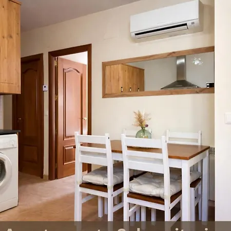 Apolonia, Apartman *