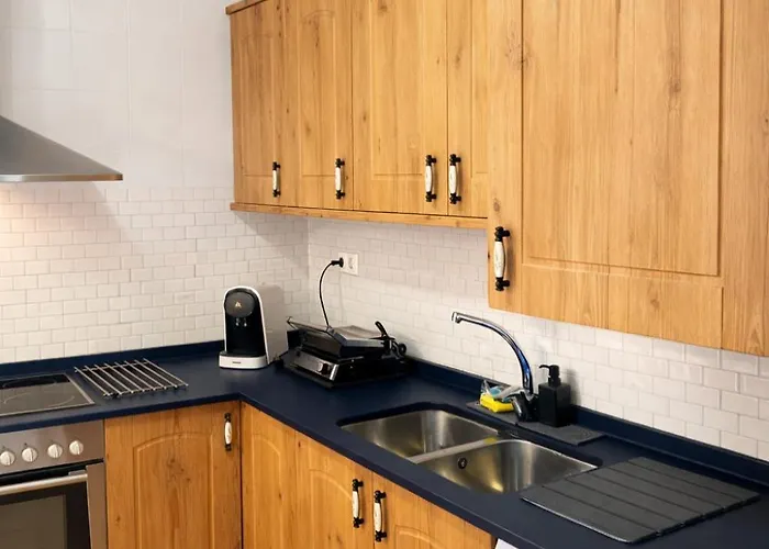 Apolonia, La Fresneda